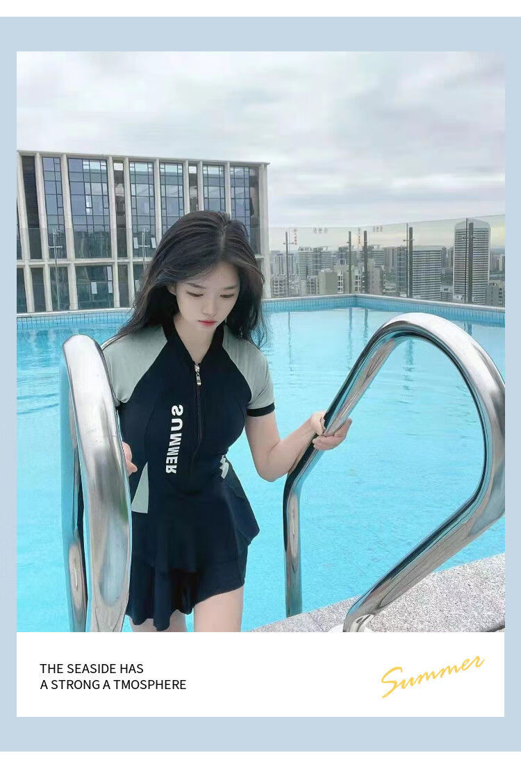 女孩12-15岁小清新运动风游泳衣ins网红款小胸聚拢连体泳衣遮肚显瘦