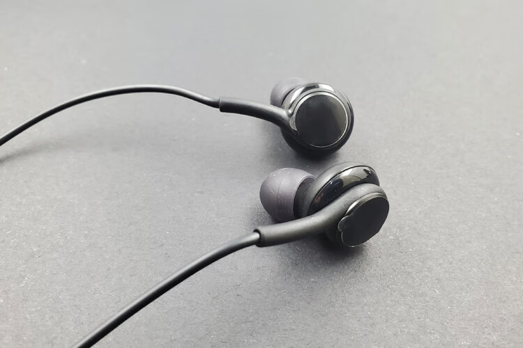 三星samsung三星原装有线耳机s8s10s21s22ultra降噪typec专用耳塞akn