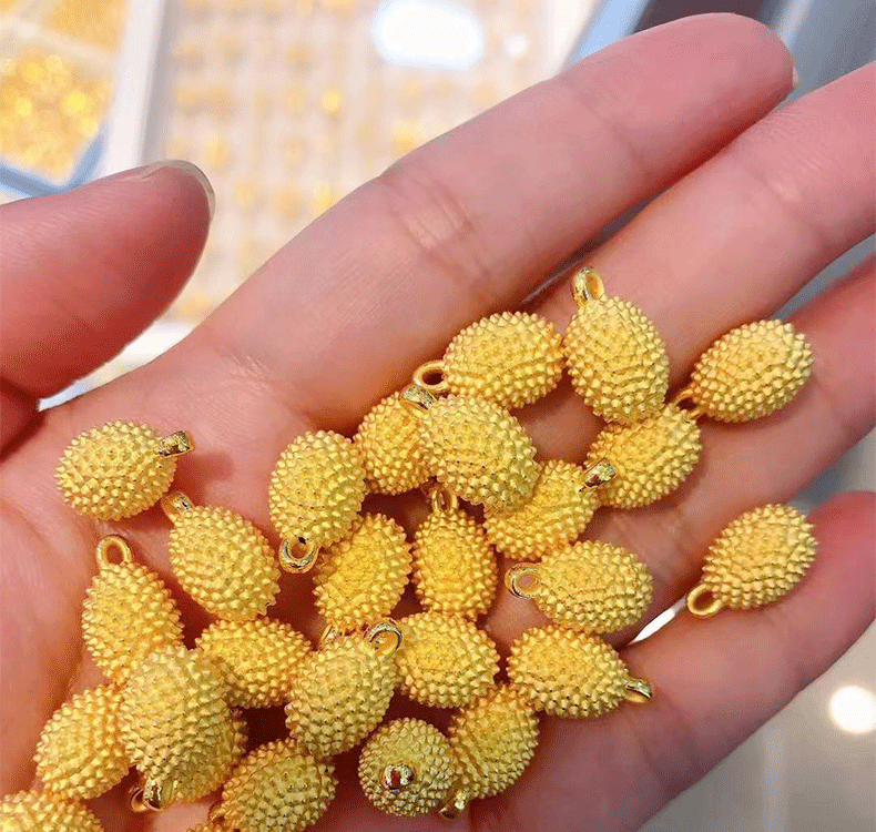 榴莲项链 999足i金榴莲吊坠 3d硬i金榴莲项链黄金锁骨链女七夕情人节