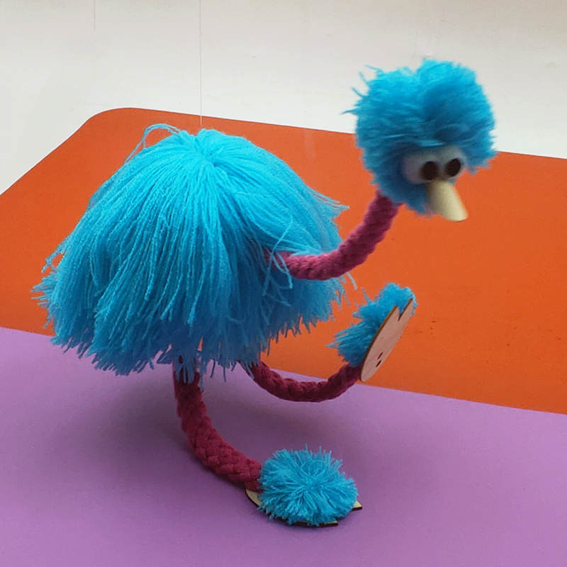 木偶提线娃娃玩具提线鸵鸟搞笑创意拉线娃娃新奇特提线木玩偶礼品 a款