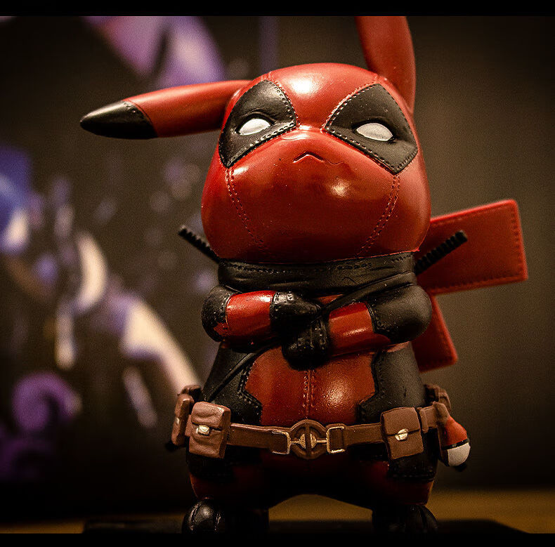 cos死侍皮卡丘汽车摆件cos公仔q版漫威小贱贱口袋妖怪机箱模型送男