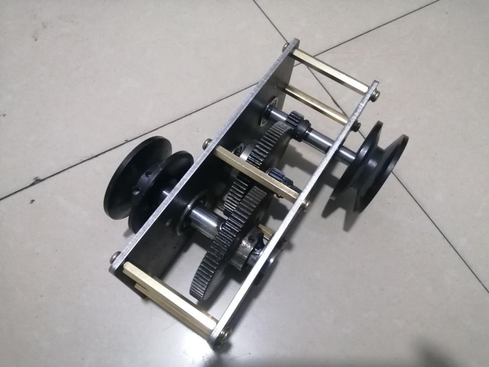 手摇发电机增速齿轮箱风力水力传动diy皮带轮变速箱减速箱可定做变速