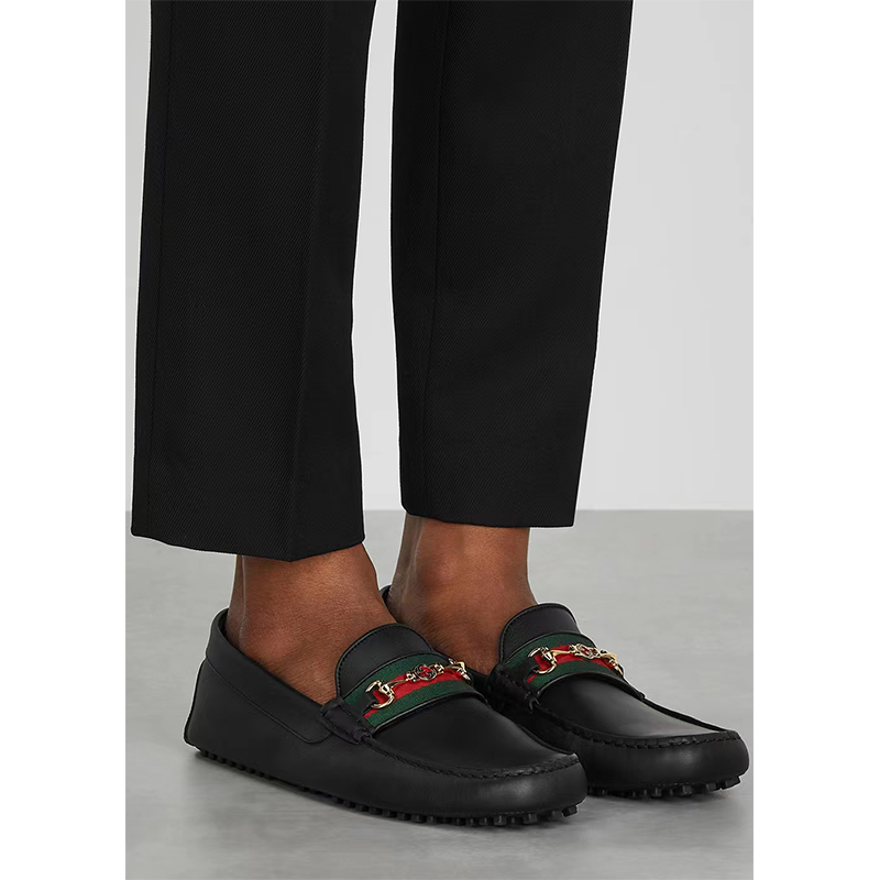 gucci古驰男鞋 男士皮面经典马衔扣装饰织带细节杏仁头休闲商务鞋豆豆