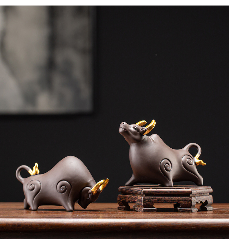 雅玥陶乡瓷色牛转乾坤牛气冲天摆件紫砂精品可养茶宠生肖礼品2