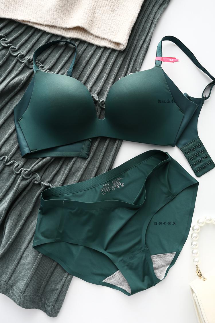 仙黛尔舒适文胸套装无钢圈聚拢无痕光面收副乳少女内衣女三扣 红色