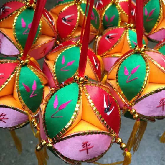 广西壮族绣球三月三手工绣球纯跳舞蹈学生挂件抛绣球游戏民族壮族工艺