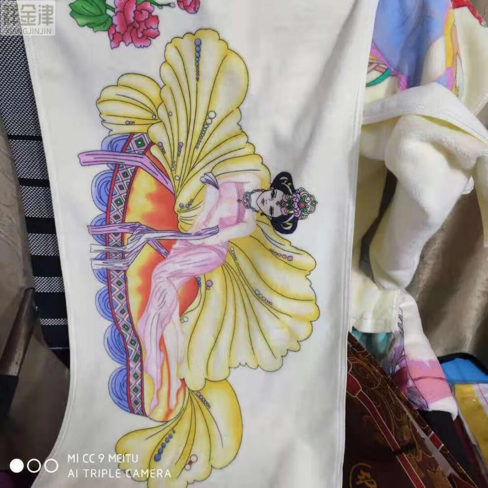新款妈见打变色毛巾创意美女预热变色毛巾情趣恶搞脱衣服魔术搞笑毛巾