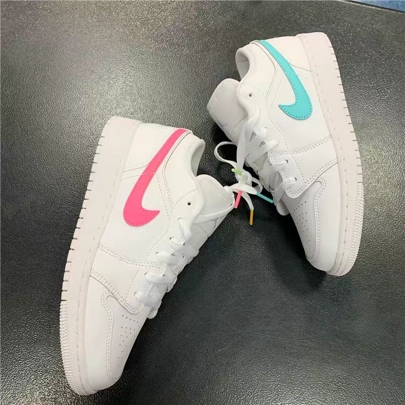 【官方旗舰】ni ke纯原女鞋aj 乔1 aj1 low gs低帮纯白四色鸳鸯彩钩
