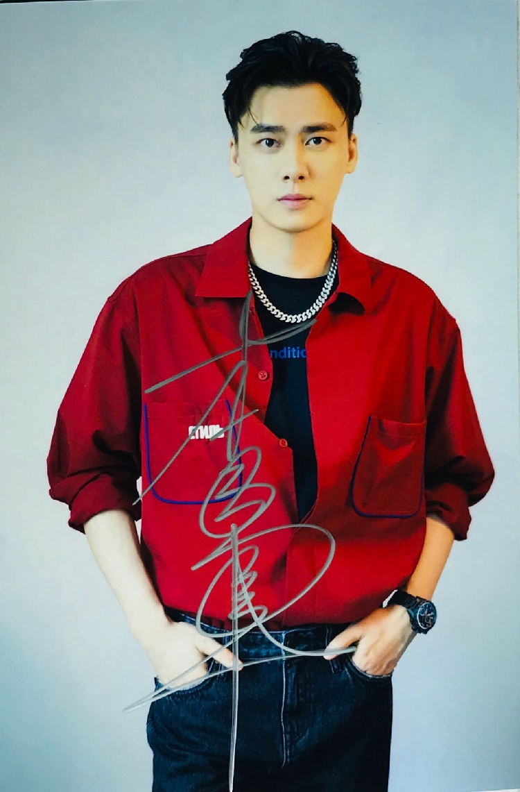 李易峰 亲笔签名照片 多款定妆照 李易峰 6寸 签名照 李易峰 a5款