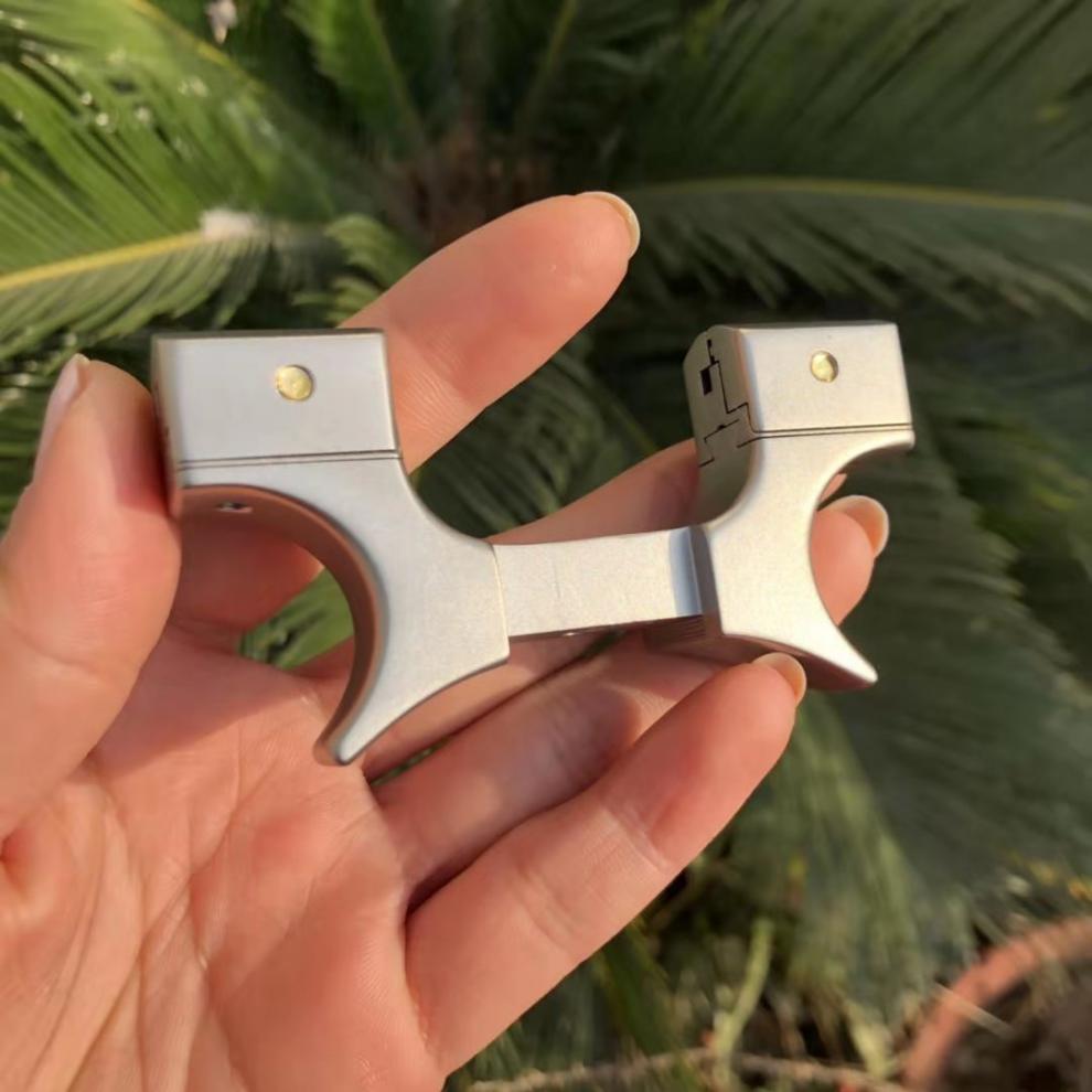 可发新疆高精准竞技弹弓传奇2020移动撑头tc21钛合金扁皮弹弓快压免绑