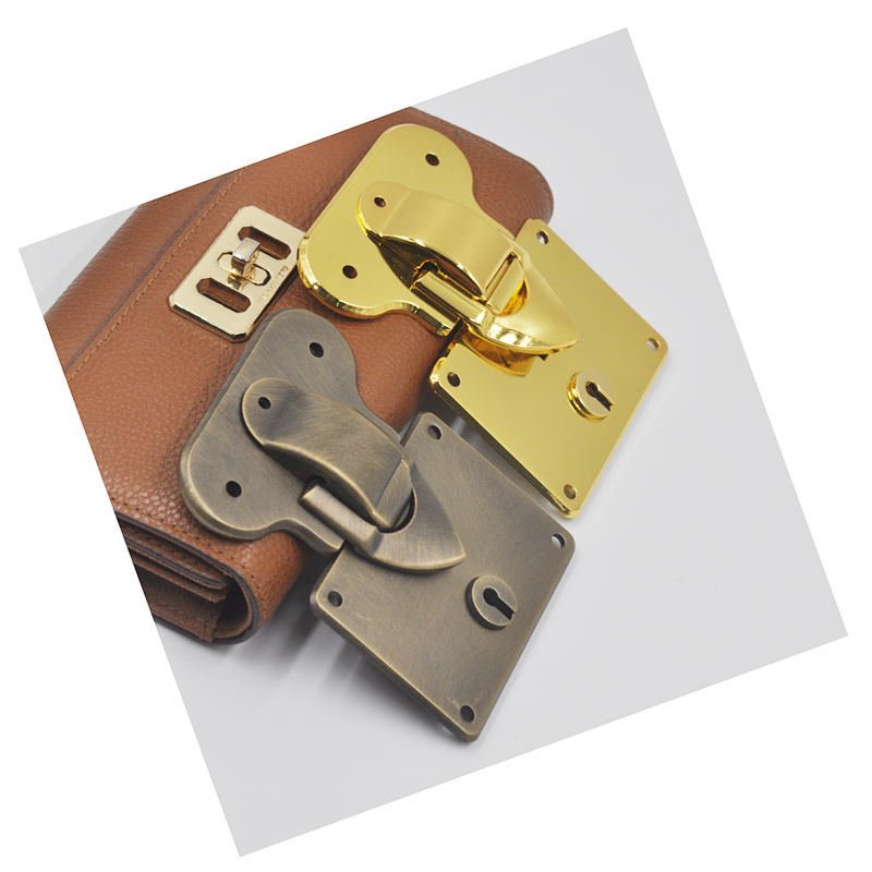 古箱包配件高低边款大对锁皮箱锁仿古皮箱扣卡扣锁扣银色