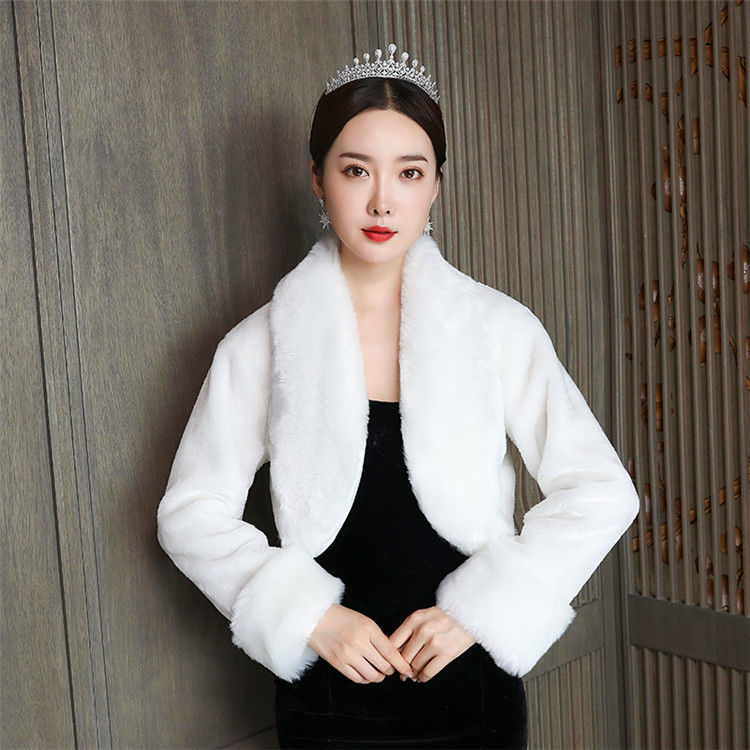 新款新娘毛披肩结婚保暖斗篷小外套婚礼伴娘毛绒披风款平毛大披白色