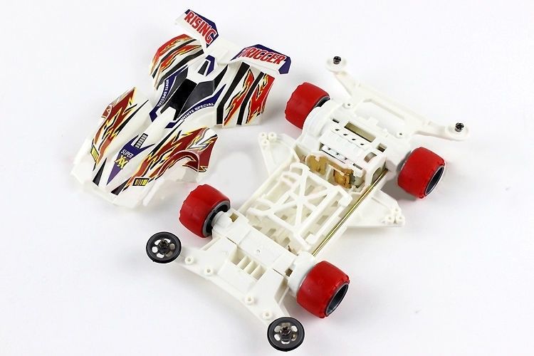 四驱兄弟全套 拼装版金属跃动冲锋四驱车玩具赛车轨道模型 天蝎座 新