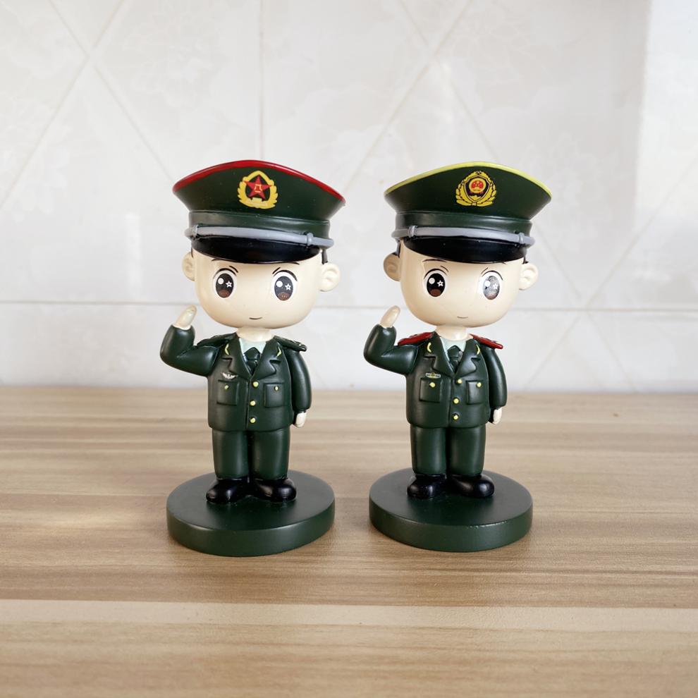 2022新款退伍军旅纪念品军人树脂娃娃兵哥哥公仔汽车摆件玩偶520礼物