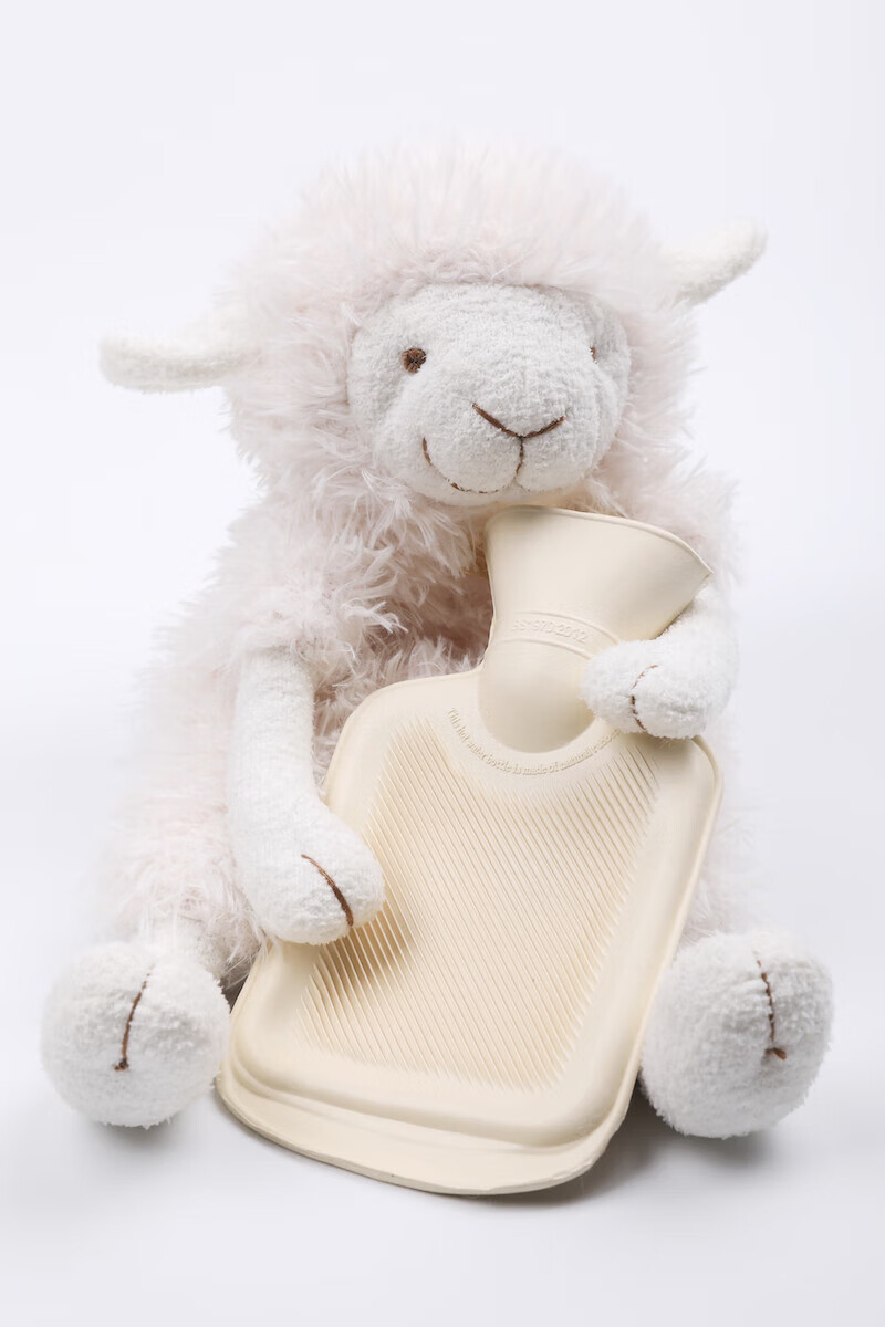 日本工艺ss精选品牌轻奢小众款日本软绵绵可爱小羊公仔暖水袋(含水袋)