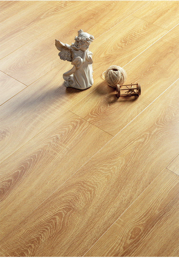 家用强化复合木地板金刚面木质大亚环保耐磨水地暖厂家直销12mm9000转