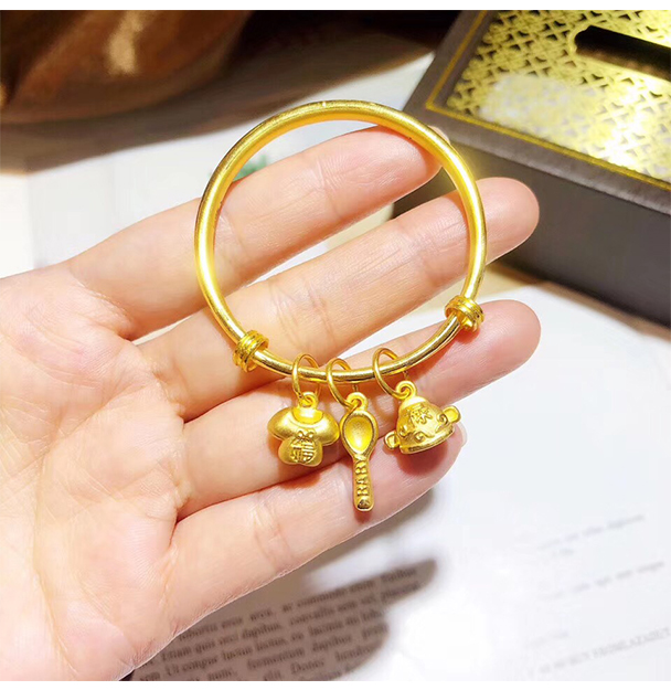 老凤凰新生宝宝黄金手镯对镯足金吉祥三宝小金镯子婴儿满月金饰一对