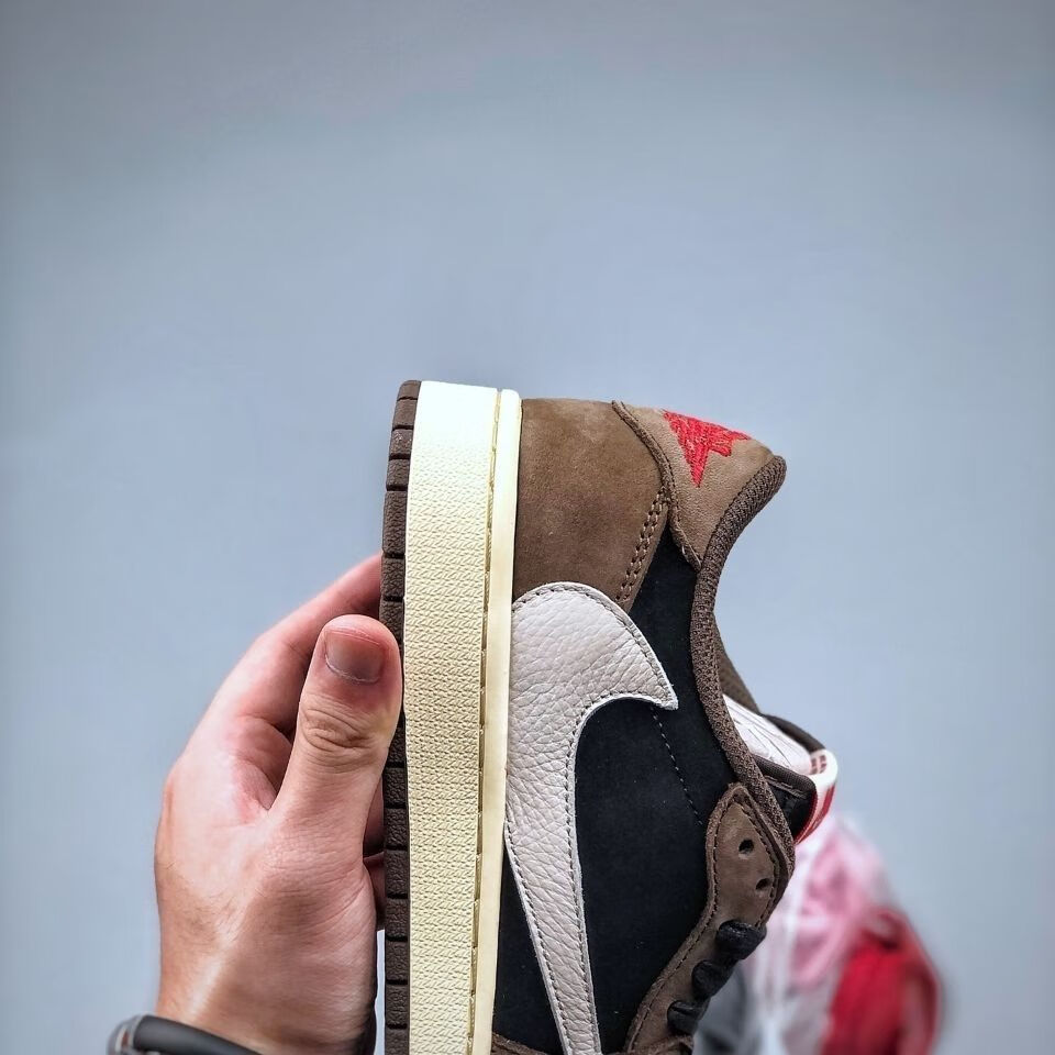 纯原高品质air travis scott ts low 低帮倒钩 鬼脸情侣鞋莆田纯原