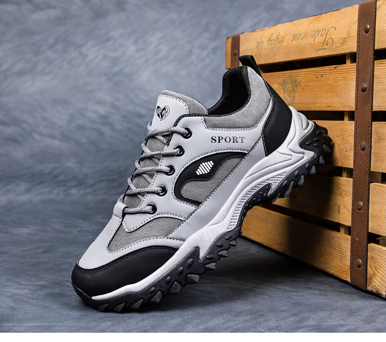 耐克nike秋季新款户外出行旅游登山鞋时尚皮面复古运动休闲好品质潮鞋