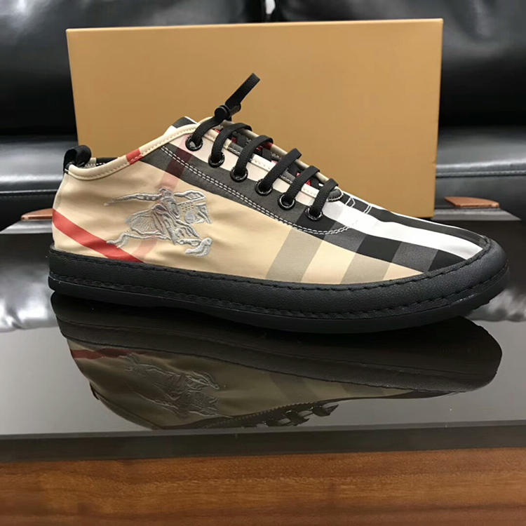 巴伯莉tb家格纹格子欧洲站男鞋格子帆布鞋轻便软底透气懒人鞋子男时尚