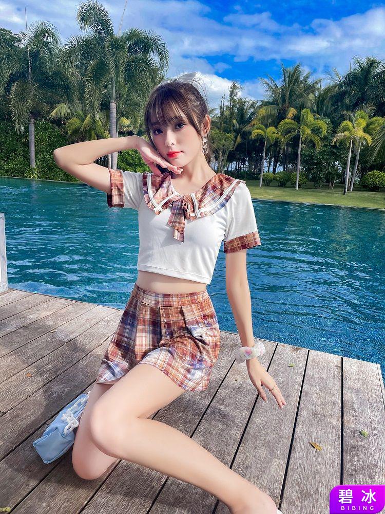 网红新款保守裙子显瘦小胸超仙气泳装jk制服绿色软杯平角裤m8090斤