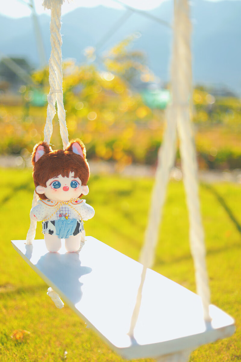 【现货闪送】王俊凯玩偶公仔明星卡通娃娃毛绒玩具tfboys胖胖体20cm