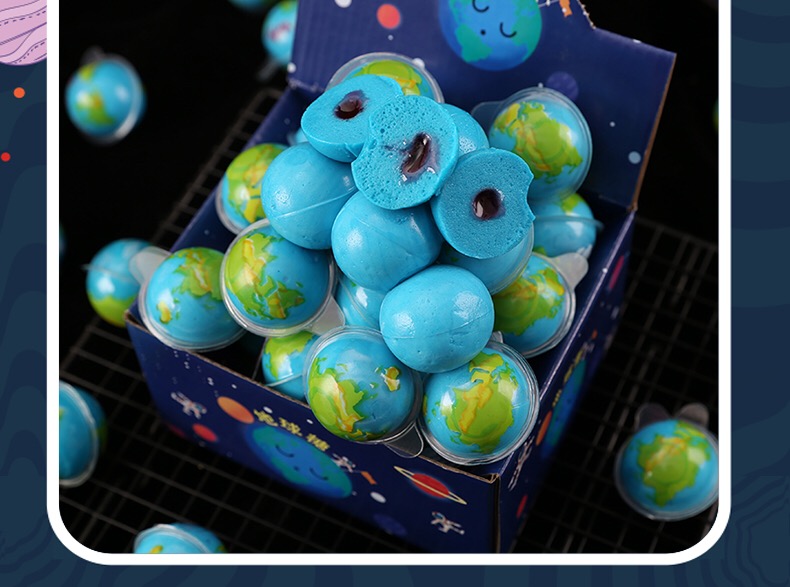 爆浆果汁软糖3d地球糖爆浆地球软糖流心整箱批网红仪卡通橡皮糖儿童