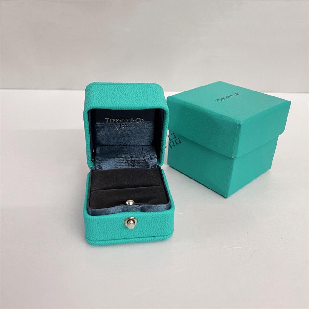 定制蒂芙尼蓝tiffany戒指盒专柜原版项链手链手镯耳钉包装盒金版铁盒