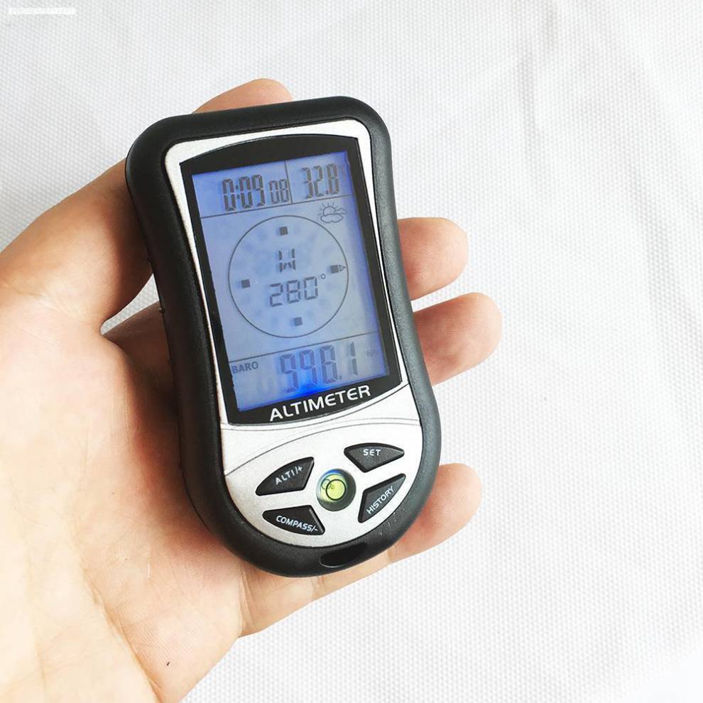 海拔高度测量仪 汽车载用自驾游海拔表高度计测量仪指针式机械气压表