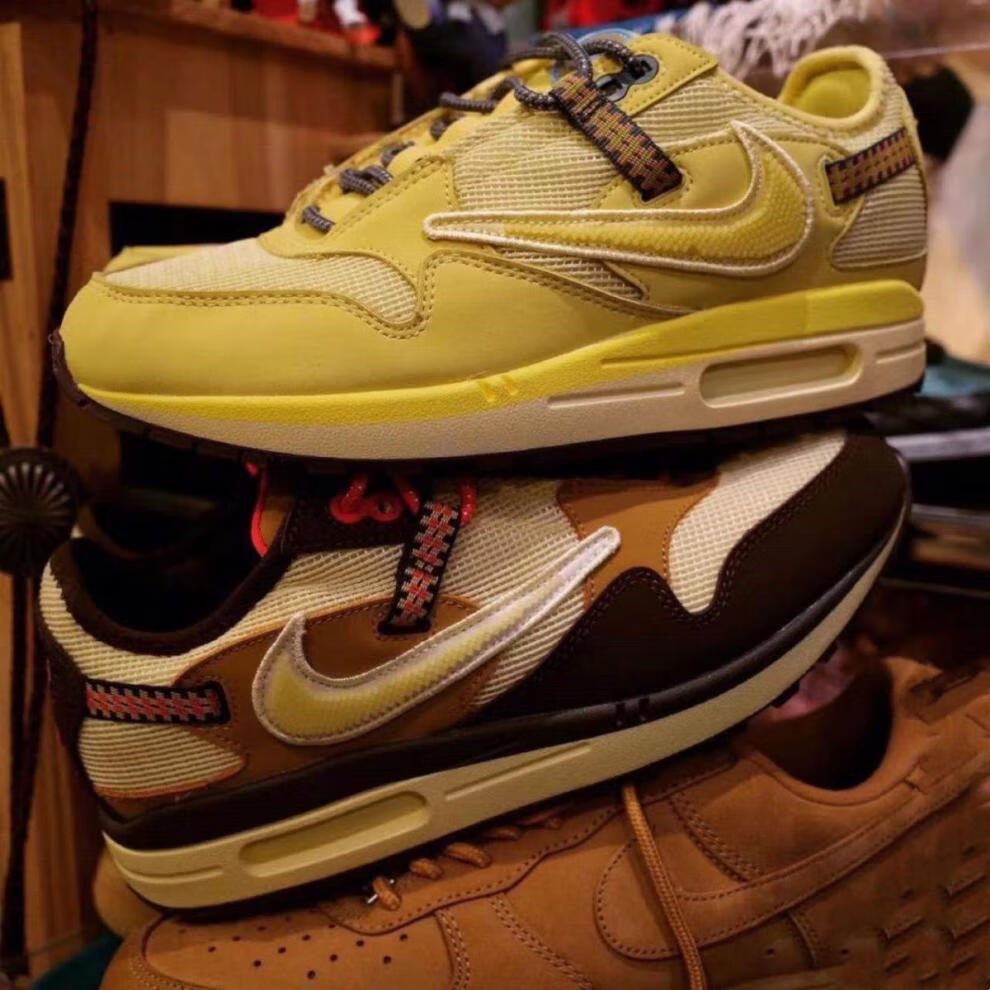 【官方旗舰】travisscottairmax1倒钩联名黄金小麦复古跑步鞋女do9392