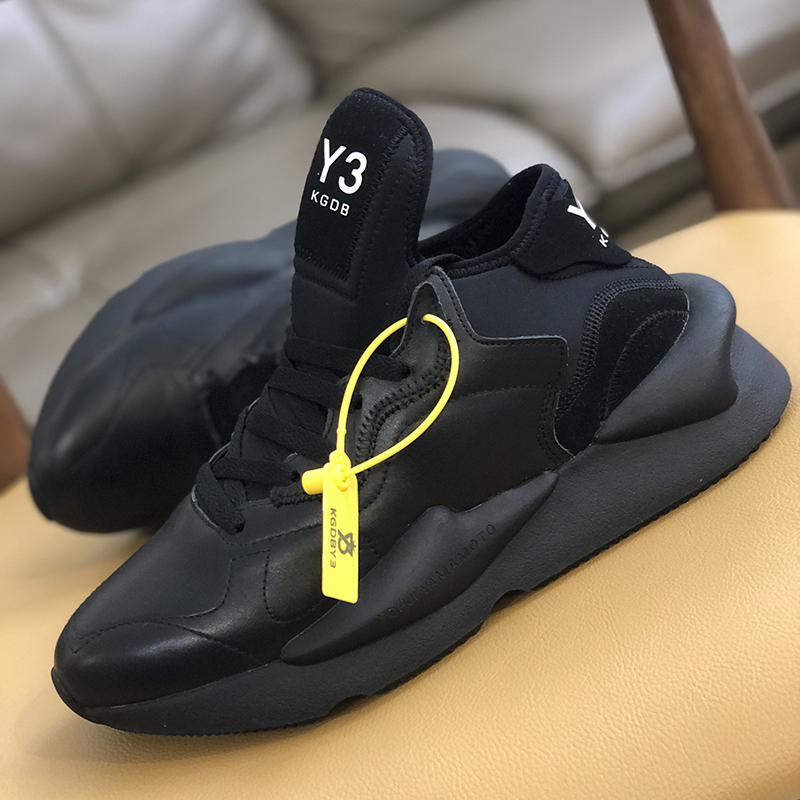  Y3鞋黑武士高仿多少钱_黑武士鞋y3是哪个牌子的