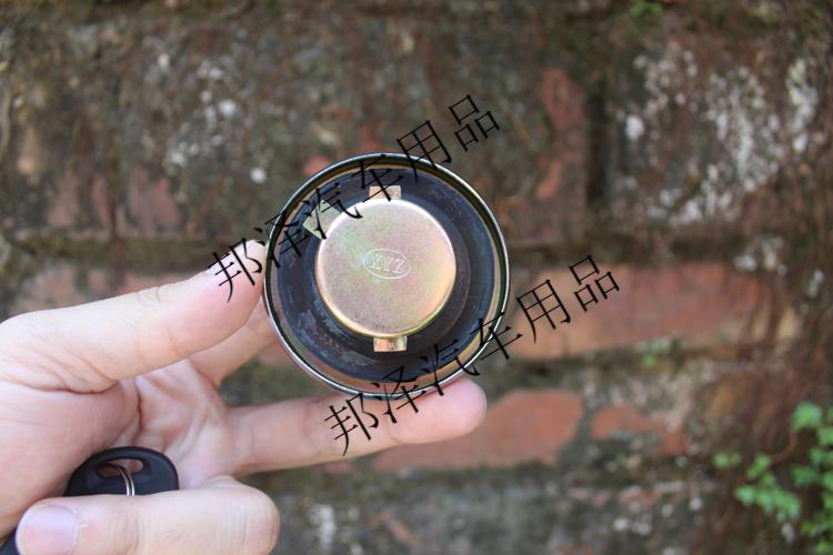 适用于摩托车油箱盖配件ax100油箱盖三轮车油箱盖通用油箱封盖子