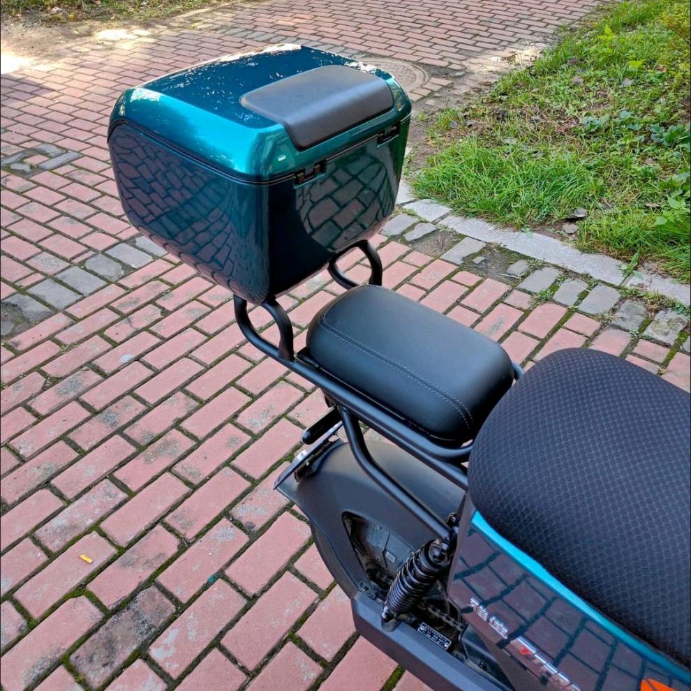 雅迪dm6电动车带尾箱适用于de1de3de8dm6dt6dq6dv6dt5专车色尾箱后备