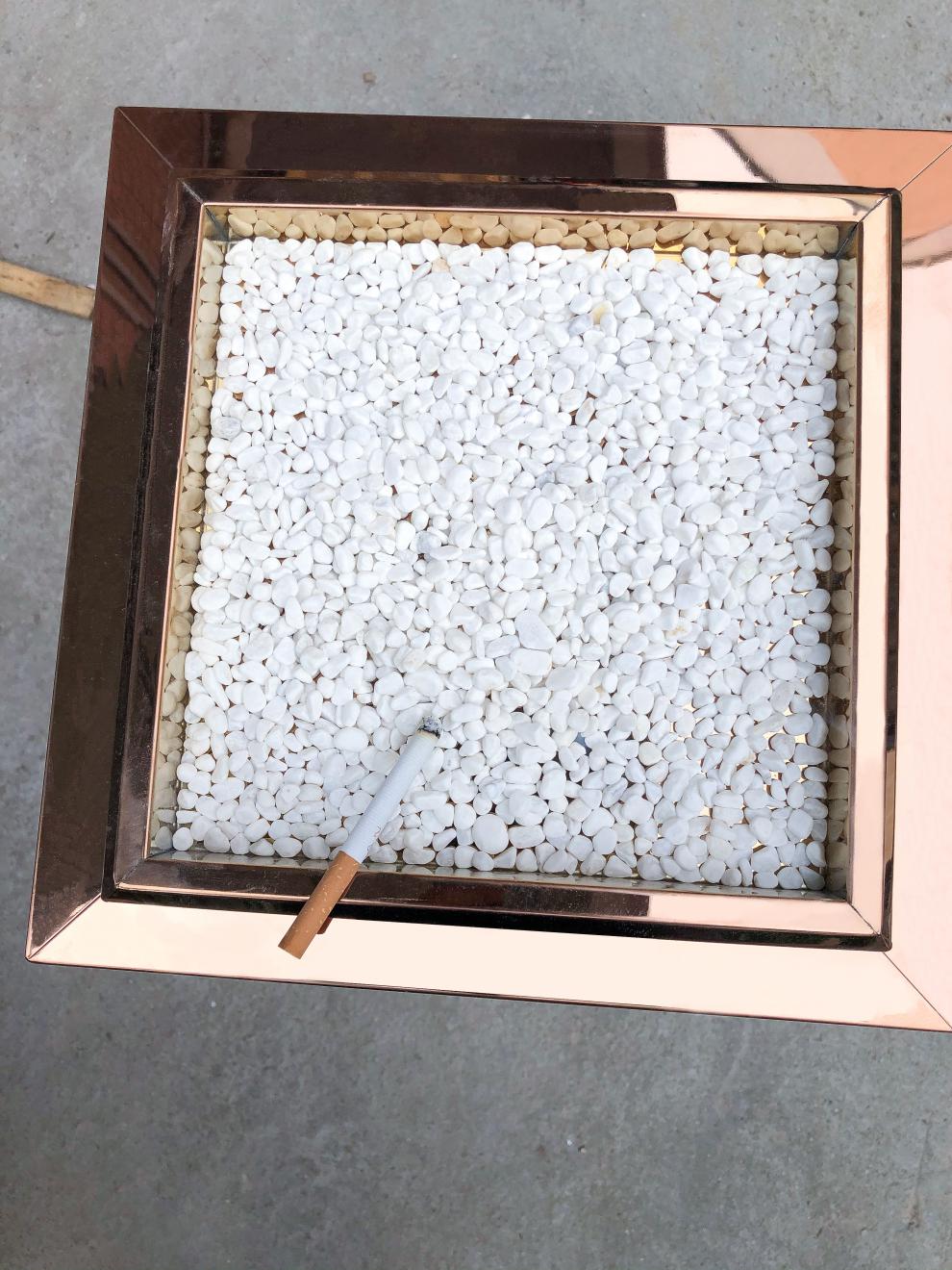 灭烟石子白色石英砂石英沙细白沙子灭烟沙垃圾桶石子烟灰缸石米小石子