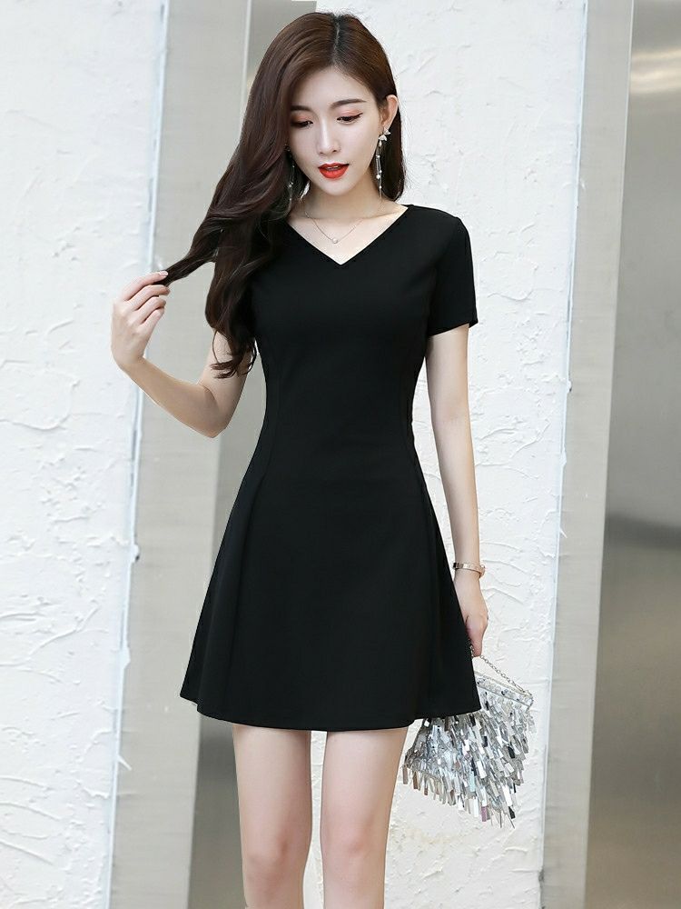 赫本短袖小黑裙连衣裙经典2022新款女夏收腰气质黑色裙子黑色v领2xl