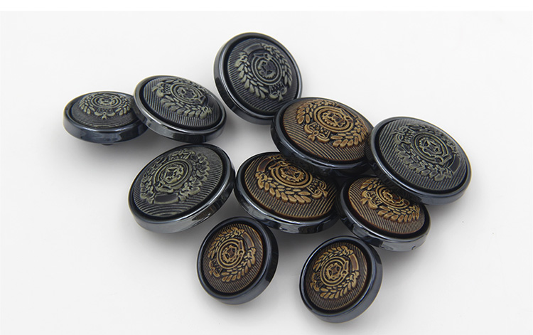 纬度高档西服钮扣 精品女小西装扣子枪黑英伦徽标风衣纽扣衣服扣 黑色