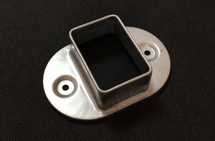 方管用连接件固定座锌钢护栏围栏铁艺栏杆横管接头配件镀锌 32方