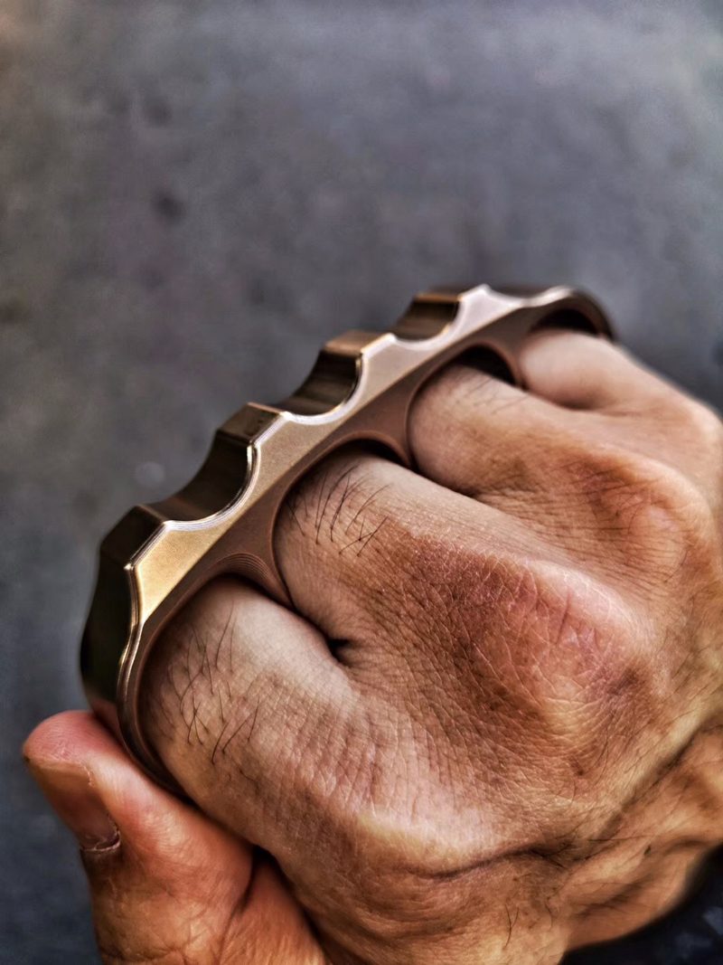 【镇店爆款】kasfly凯撒豌豆荚四指钛合金青铜指虎指扣防身装备便携