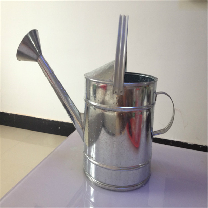 浇花洒喷壶 洒水壶浇花壶浇水桶园艺工具 铁皮洒水壶