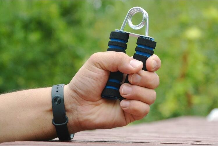 a型握力器泡棉手柄臂力器 男女指力训练器 手指锻炼手握器 家用健身