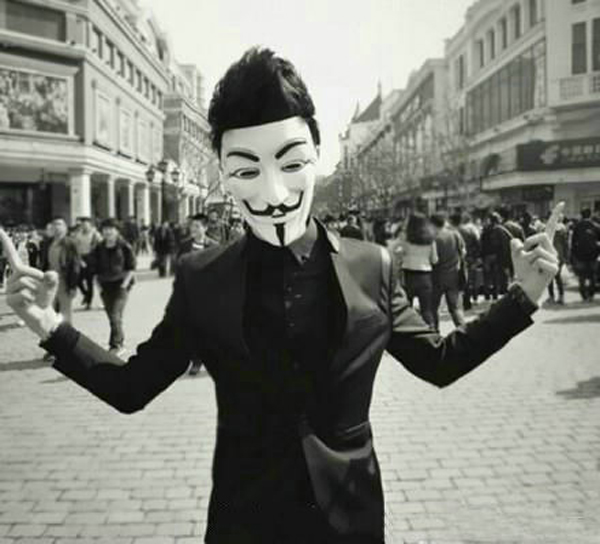 万圣节面具v字仇杀队电锯惊魂聚会游戏面具小丑骷髅头街舞男 斯巴达