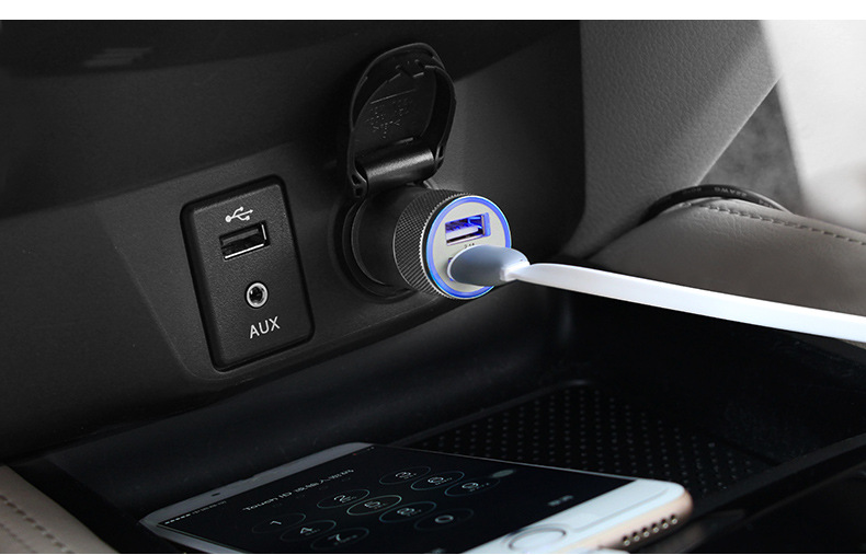 青羽车用双usb车载手机充电器车充点烟器插口