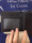 The wallet is very good, it has no peculiar smell, and the design is very practical. I prefer soft wallets. The fabric of this one is very popular, and it is a little smaller than other wallets. It is better to put it in the trouser pocket. It is small and exquisite. , the packaging is also very high-grade, even as a gift, it is okay, very satisfied