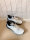 The shoes have been received, the quality is good, very comfortable to wear, the style is also very good-looking, very satisfied, the shoe size is very standard, it shows the shape of the foot when worn, very breathable, it is recommended
