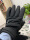 Product quality: different materials on the front and back, the palm is a kind of non-slip leather material, the back of the hand is a very delicate fabric, water-repellent, very suitable for skiing, and very warm Workmanship details: the details are very good, no thread ends, the size is also suitable, recommend everyone start with