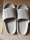 These shoes, the size is standard, very comfortable and very good, the price is cheap and affordable, economical, no,, there is a peculiar smell, the anti-slip property is good, the wrapping property is good, the softness is very good,