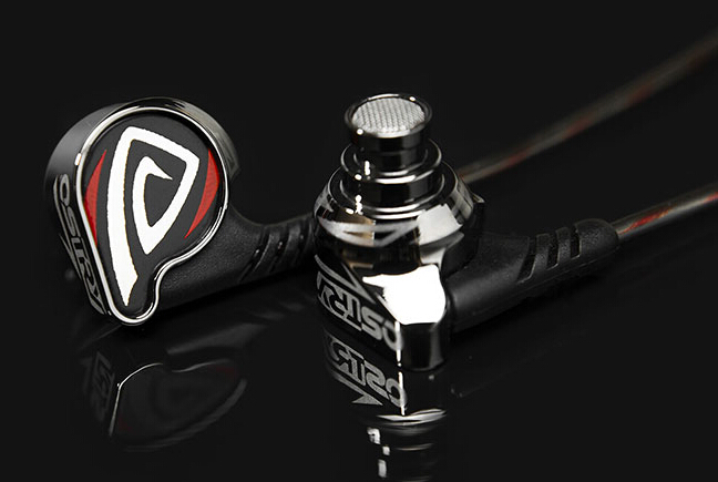 耳机进水怎么处理