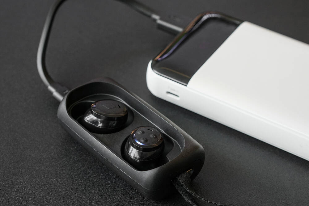 不再纠结苹果airpods,这款德国蓝牙耳机值得买