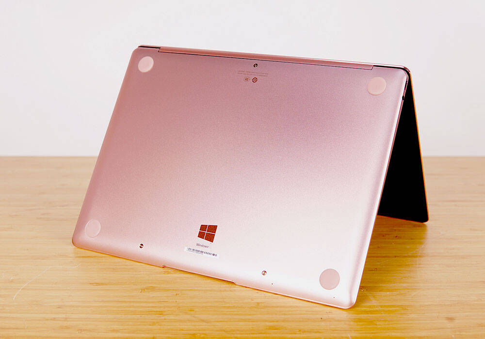 小巧精致有内涵 华为 matebook x 粉色版图赏