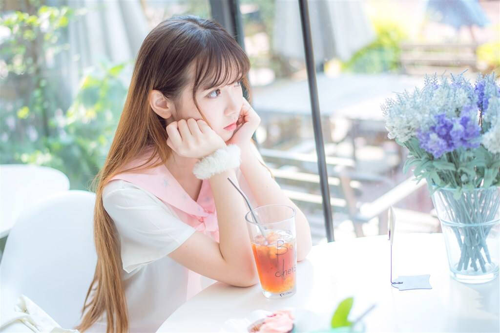 甜蜜如初,夏日激起荡漾少女心